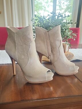 Escapade Peep Toe Booties By Miranda Lambert